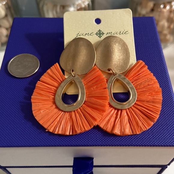 Jane Marie fun post earrings NWT - Picture 3 of 3